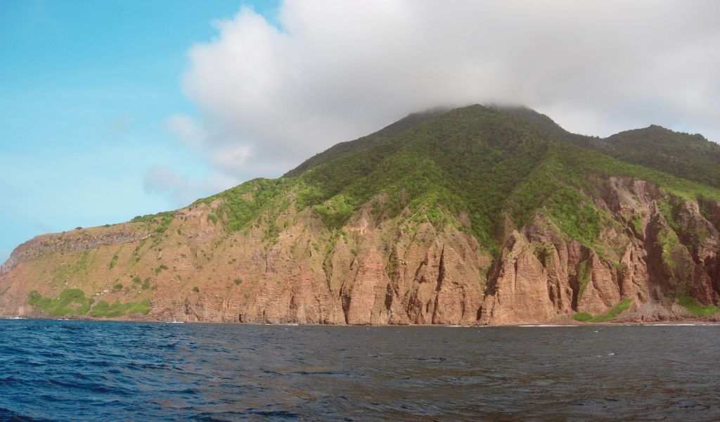 Discover Saba: An In-Depth Guide to the Unspoiled Caribbean Gem