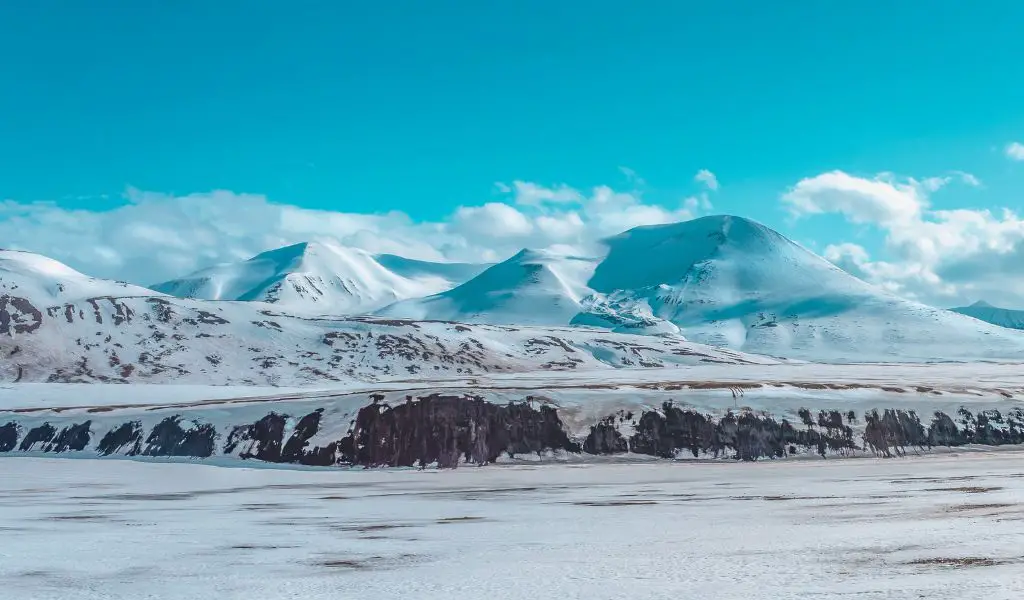 Unraveling the Mysteries of Svalbard: Norway's Arctic Archipelago