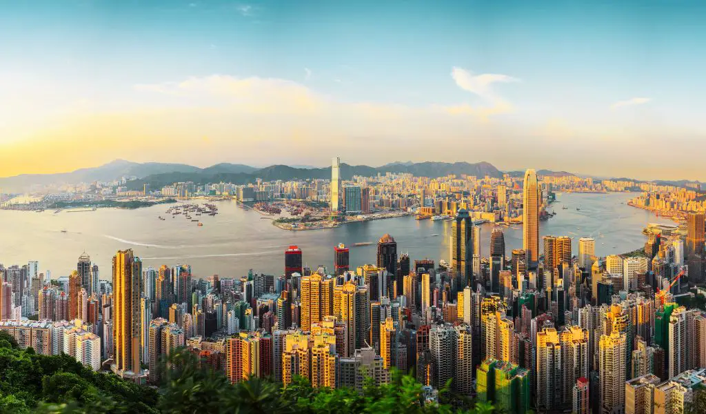 Hong Kong: A Glimpse into Asia's World City