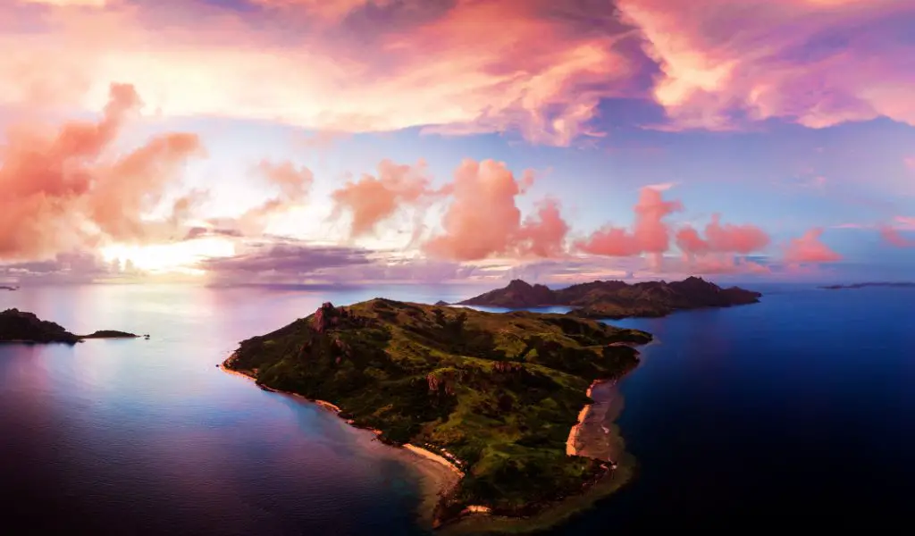 Yasawa Islands: Fiji’s Remote Archipelago of Beauty and Tranquility