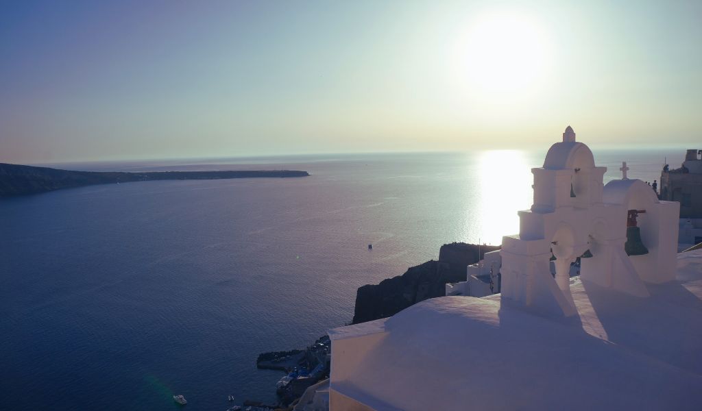 Fascinating Facts About Oia Sunset: History and Significance Revealed